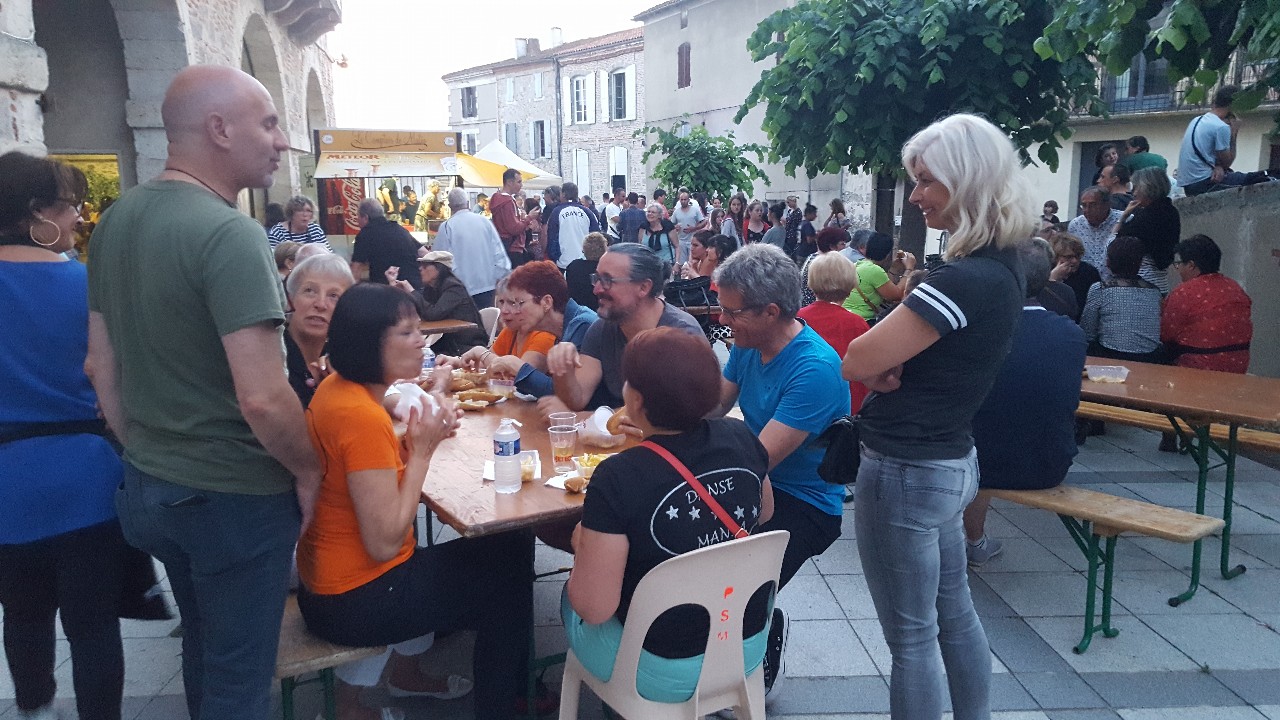 après l'effort....le réconfort avec nosamis du club !